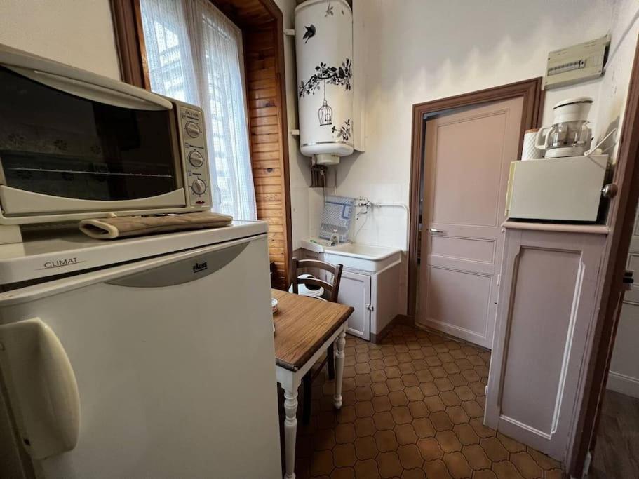 Le Nid Douillet Rustique Linge Fourni Apartment Ла Бурбул Екстериор снимка
